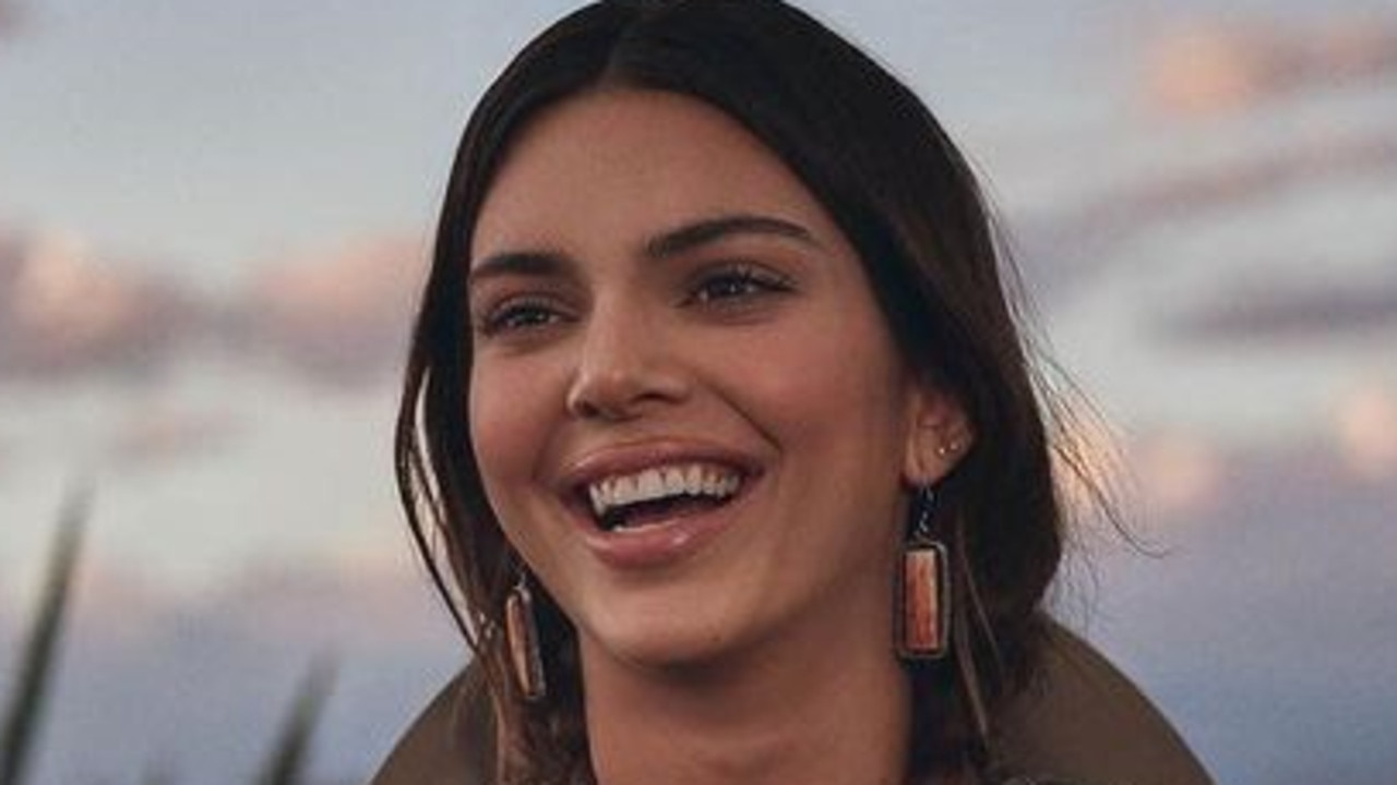 Kendall Jenner Accused Of Cultural Appropriation Over Tequila Ad The Cairns Post