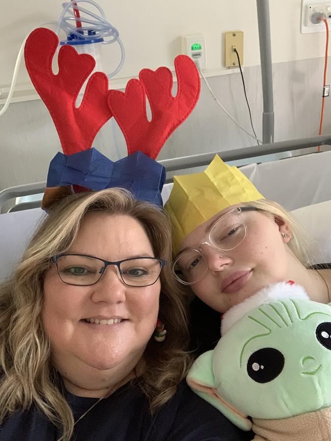 Jessica Harper and her mum Ros Harper in hospital on Christmas Day 2023. Picture: Supplied by family