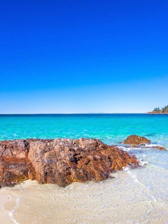 Basil Bay, Keswick Island. Photo: Mark Fitz Photography