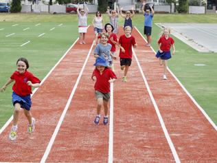 Port Melbourne Primary School oval given lawn, astroturf makeover ...