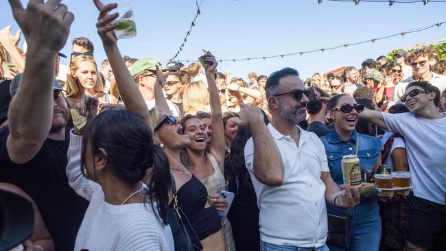 Huge crowds of young punters celebrating Anzac Day barely lifted consumer spending. NewsWire / Simon Bullard.