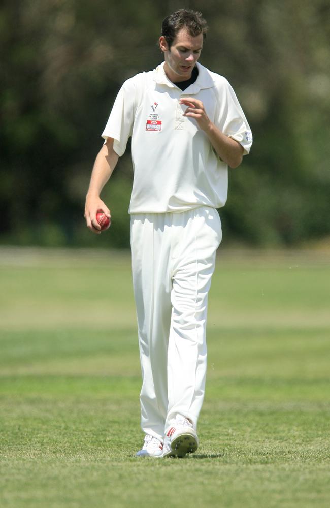 Steve Seymour nabbed 267 wickets for Prahran.