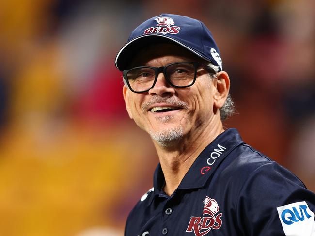 BRISBANE, AUSTRALIA - APRIL 25: Reds Coach Les Kiss looks on during the round 11 Super Rugby Pacific match between Queensland Reds and Blues at Suncorp Stadium, on April 25, 2025, in Brisbane, Australia. (Photo by Chris Hyde/Getty Images)