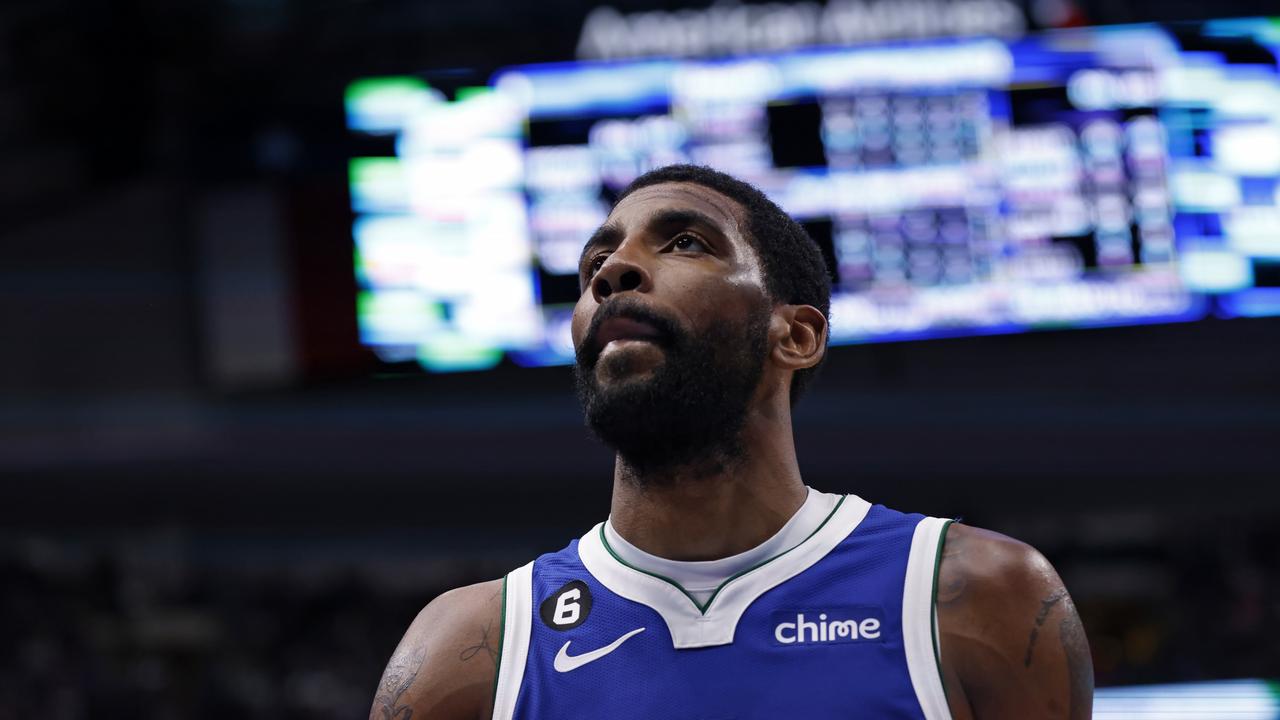 Jalen Slawson of the Sacramento Kings looks on in the first half of a  News Photo - Getty Images