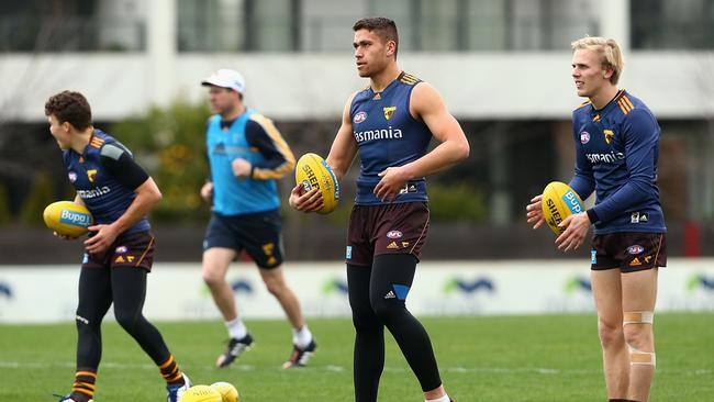 Shem Tatapu (centre) during a Hawthorn training session.