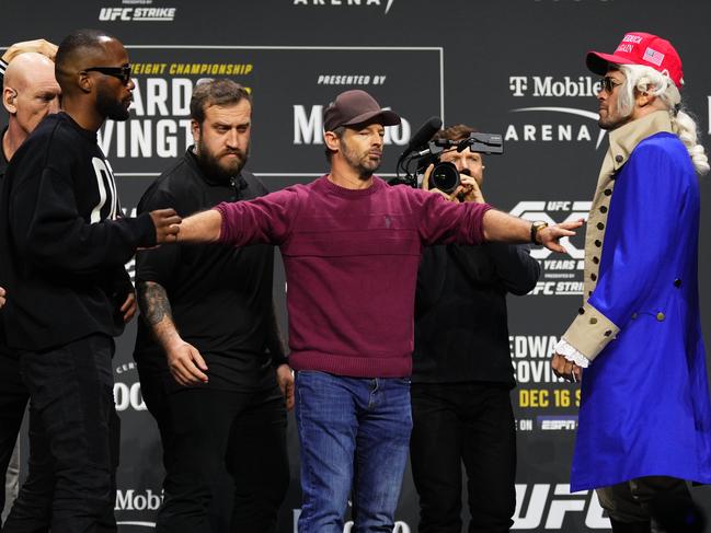 LAS VEGAS, NEVADA - DECEMBER 14: (L-R) Opponents Leon Edwards of Jamaica and Colby Covington face off during the UFC 296 press conference at MGM Grand Garden Arena on December 14, 2023 in Las Vegas, Nevada. (Photo by Jeff Bottari/Zuffa LLC via Getty Images)