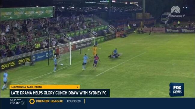 Glory comeback sees draw with Sydney FC