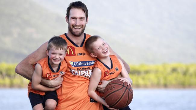 Cairns Taipans: Mark Worthington | The Cairns Post