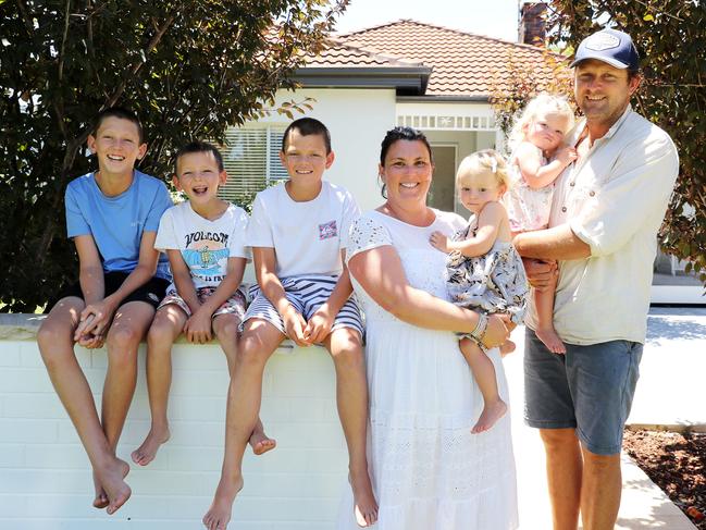 Parents Sam and Les Edwards say life is better in the bush for their kids, especially during the pandemic. Picture: Tim Hunter.