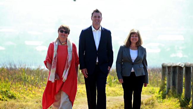 (LR) Penny Philpott, Michael Regan and Sue Heins of the Northern Beaches Independent Team at Dee Why lagoon. Adam Yip/ Manly Daily