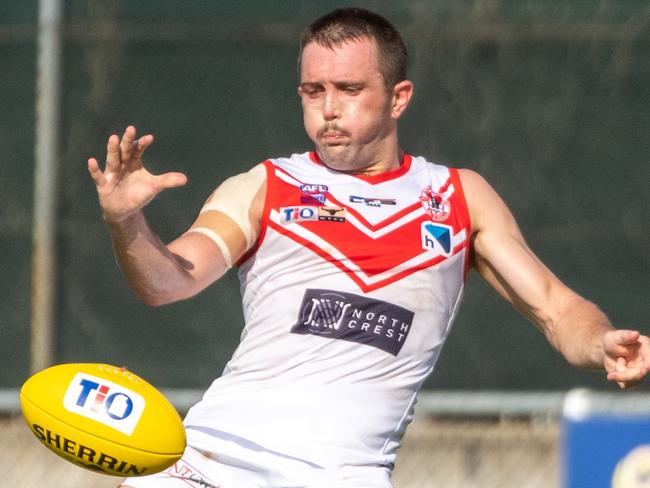 Abe Ankers (pictured at Waratah) will still help out at Federal training sessions, despite signing with Wangaratta Magpies. Picture: Aaron Black/AFLNT Media