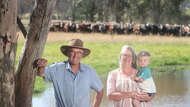 Trevor and Carryn Caithness, with grandson Frasier Macleod, 20 months, at Bairnsdale in Victoria. Picture Yuri Kouzmin