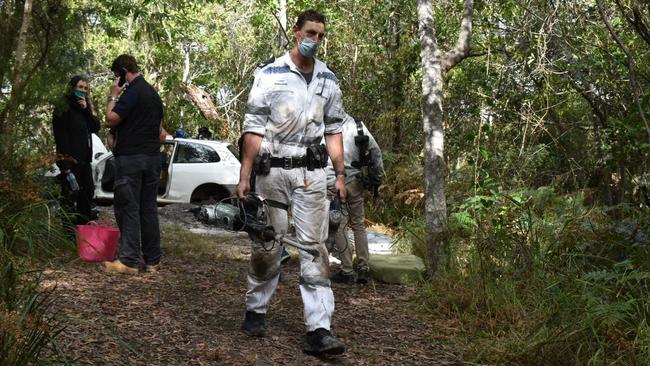 Police Rescue Squad from Richmond Police District at Pecan Ct, near Bottlebrush Crescent, on Monday, July 12, 2021. Picture: Javier Encalada