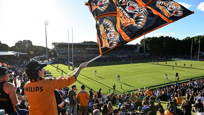 There’s nothing like Leichhardt Oval on a Sunday arvo. It’s a shame fans won’t be there for it in 2024. Picture: NRL Photos