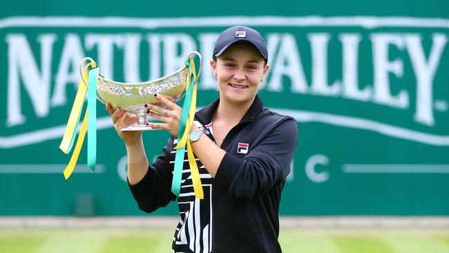 Ashleigh Barty lifts the Maud Watson Trophy after her victory. Picture; Getty Images.