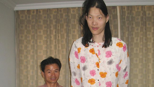 Tallest woman in Asia
