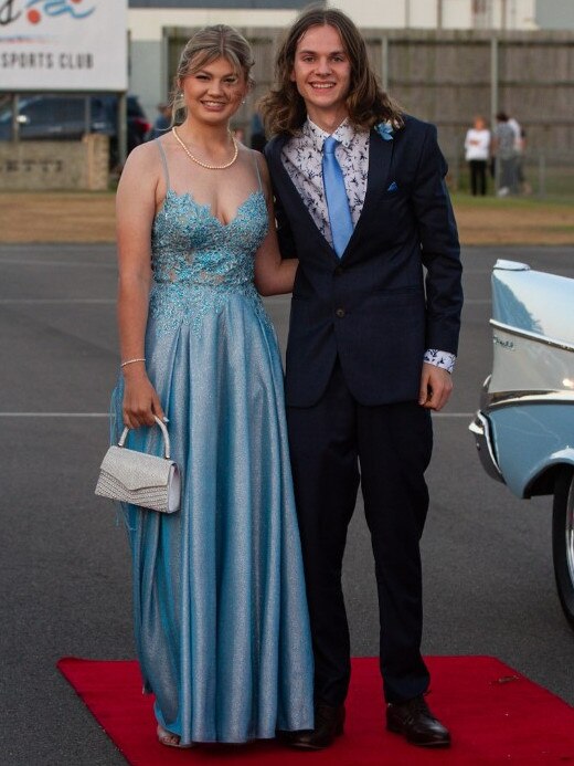 Riley Snell and Tara Ruddy at the 2023 Bundaberg State High School Formal.