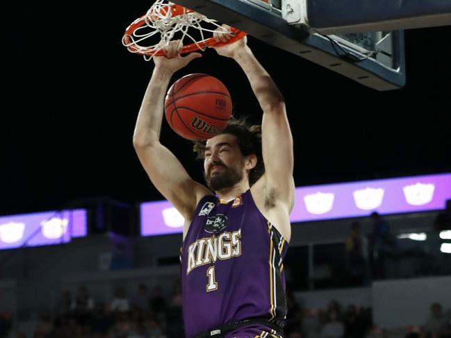 After missing last season due to injury, Jordan Hunter can’t wait to dunk like this again for the Sydney Kings in NBL23. Photo: Darrian Traynor/Getty Images.