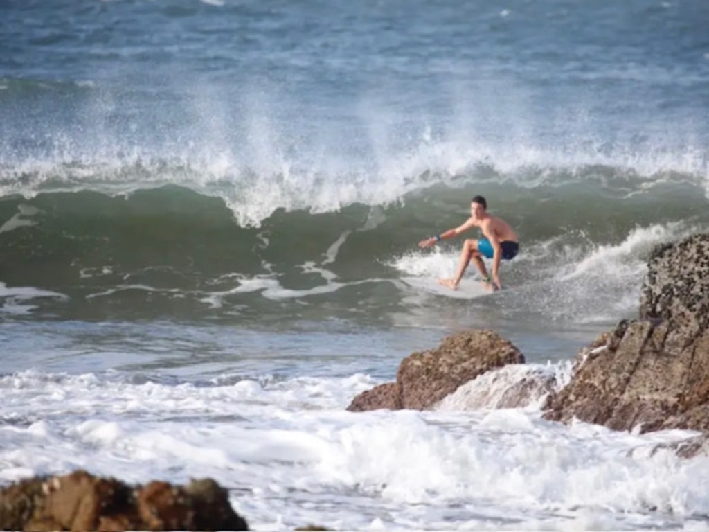 Finn Lawry surfing