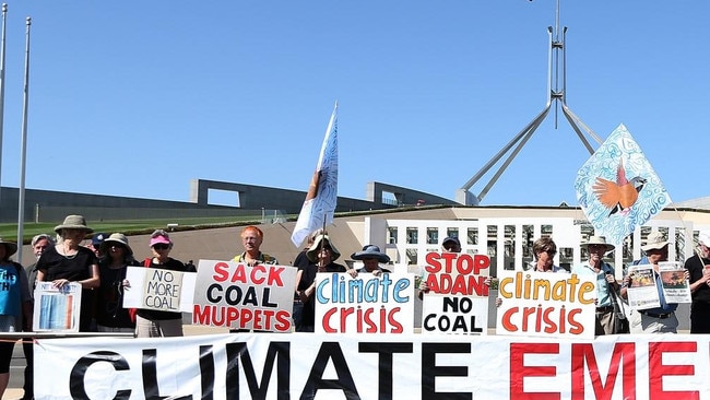 Sticking point … there is little chance the Liberals will drop the net zero commitment.