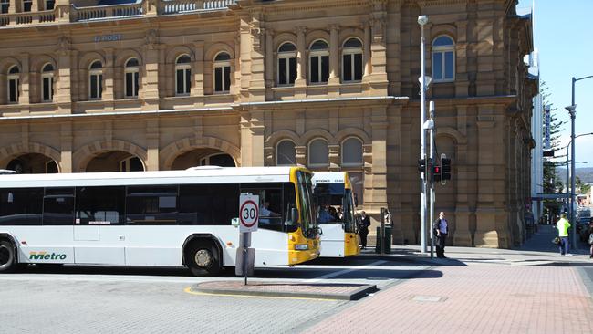 Elizabeth Street bus mall. PIC: MATT THOMPSON