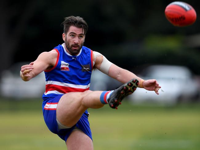 Jason Pongracic in action during the EFL (Div 1) Sth Croydon v Vermont football match in Sth Croydon, Saturday, June 23, 2018. Picture:Andy Brownbill