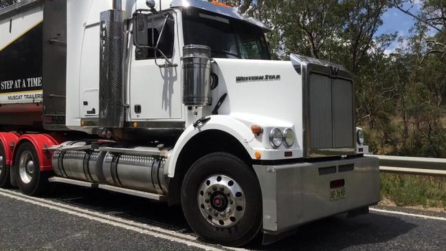 Four injured in serious New England Highway crash