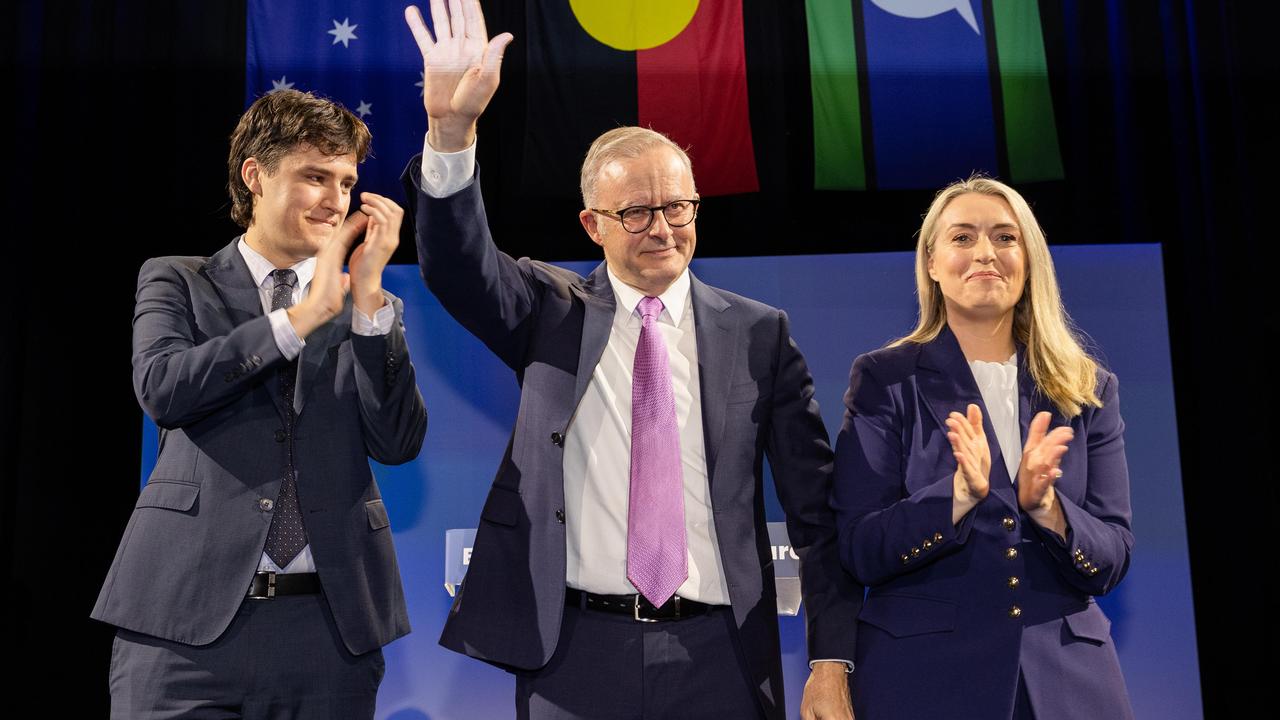 Mr Albanese with son Nathan and partner Jodie Haydon. Picture: Jason Edwards / NewsWire