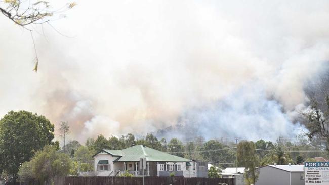 Views of the Esk Bushfire from main street. Picture: Nathan Greaves