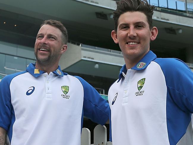 SYDNEY, AUSTRALIA - NOVEMBER 20: Peter Handscomb (L) Matthew Wade (C) and Nic Maddinson all have been chosen to play for Australia during day four of the Sheffield Shield match between New South Wales and Victoria at Sydney Cricket Ground on November 20, 2016 in Sydney, Australia. (Photo by Tony Feder/Getty Images)