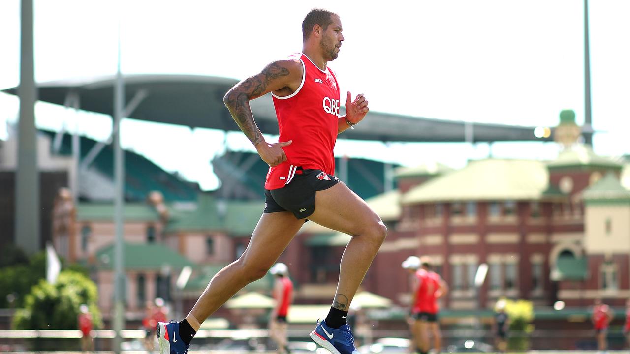 Lance Franklin returns early to training to do some post injury running . Picture: Phil Hillyard
