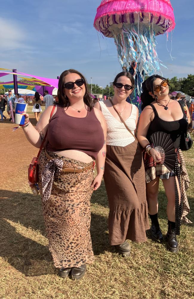 POLL: Georgia Melville, Jess Arssell and Zoe Strickland at BASSINTHEGRASS 2025 at Mindil Beach on May 17.