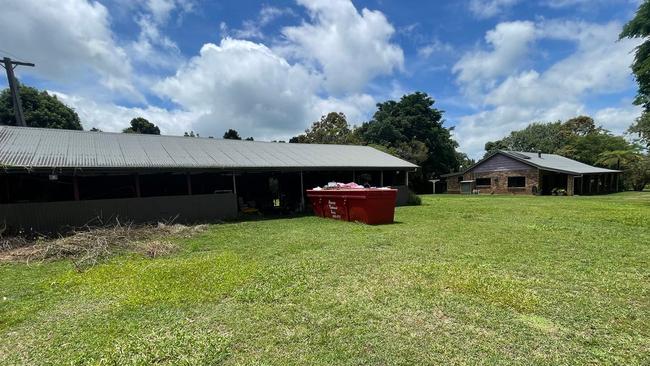 498 Lake Barrine Rd, Malanda has a shed big enough for four to six vehicles Picture: supplied.