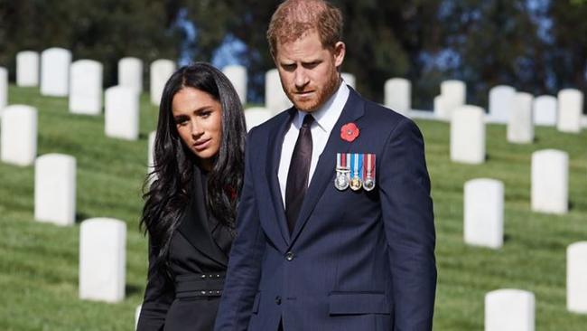 Prince Harry and Meghan have marked #RemembranceSunday by visiting the Los Angeles National Cemetery today. Picture: Lee Morgan/ Twitter