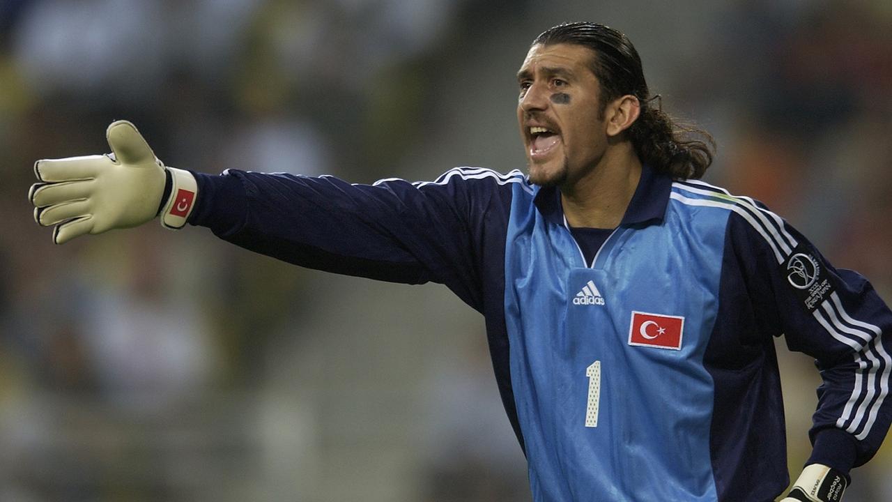 Rustu Recber: Ex-Turkey keeper has coronavirus and in 'critical moment'