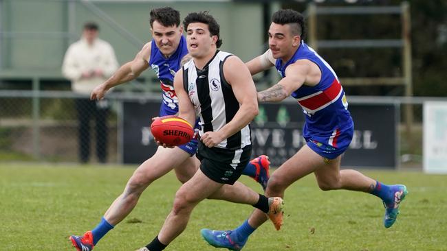 Peter Gentile was a livewire for Narre Warren, kicking two early goals. Picture: Valeriu Campan