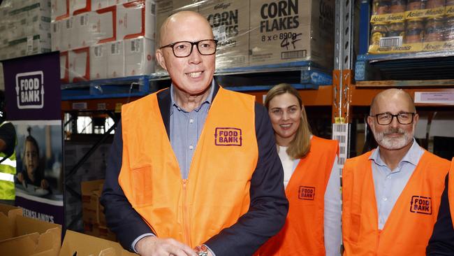 Peter Dutton visits Food Bank Queensland. Picture: Richard Dobson / Newswire