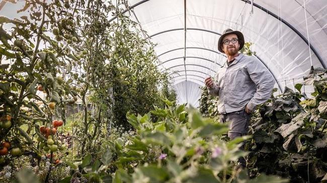 Gardners Bay Farm manager Phil O'Donnell. Picture: Instagram