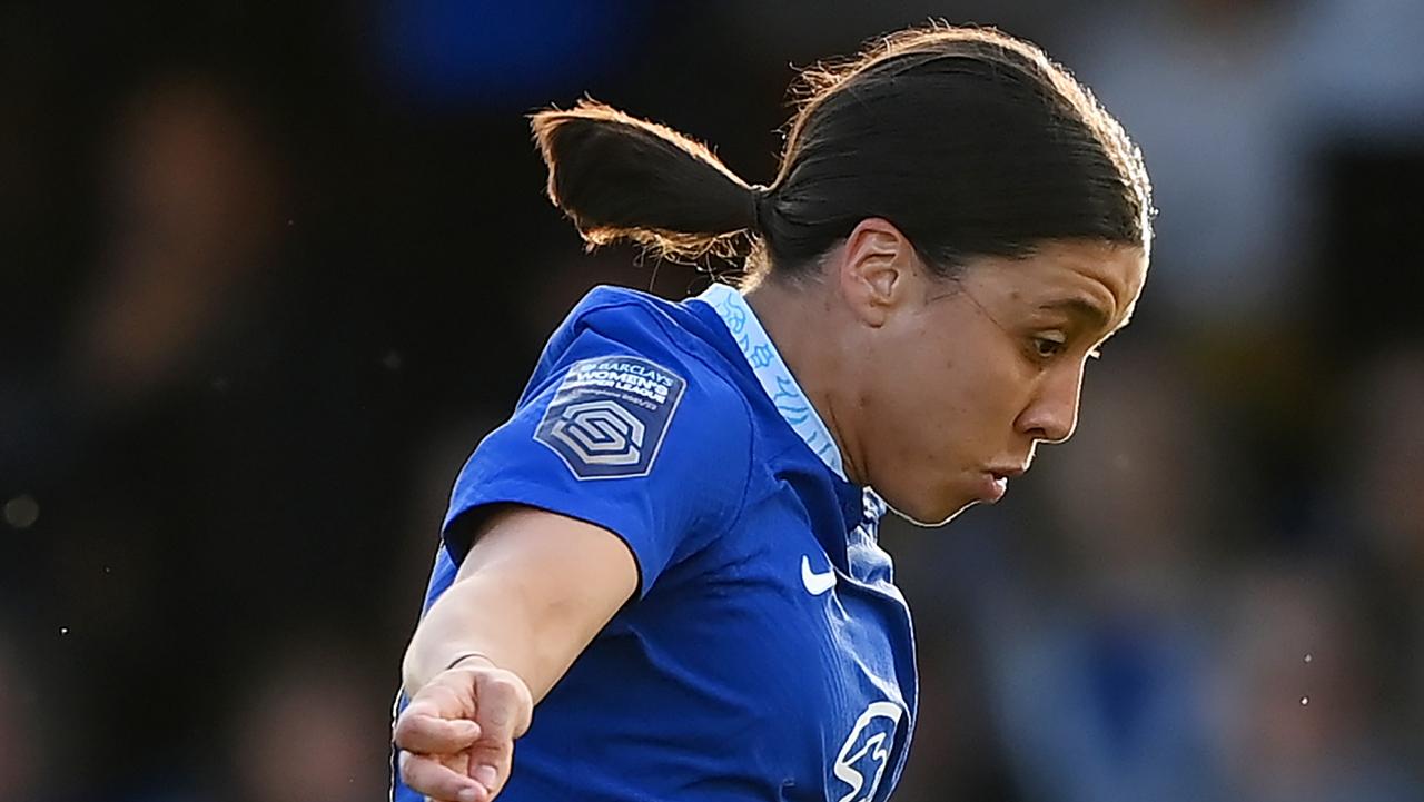 Chelsea hit by Sam Kerr injury as Emma Hayes forced into early change  against Everton in WSL 