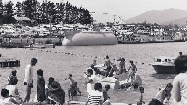 Families have fun on Caribbean Lake.