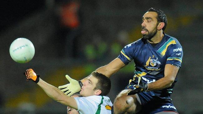 23/10/2010 NEWS: Brendan Donaghy of Ireland in action against Adam Goodes of Australia during the Irish Daily Mail International Rules Series 1st Test between Ireland and Australia at the Gaelic Grounds, Limerick.