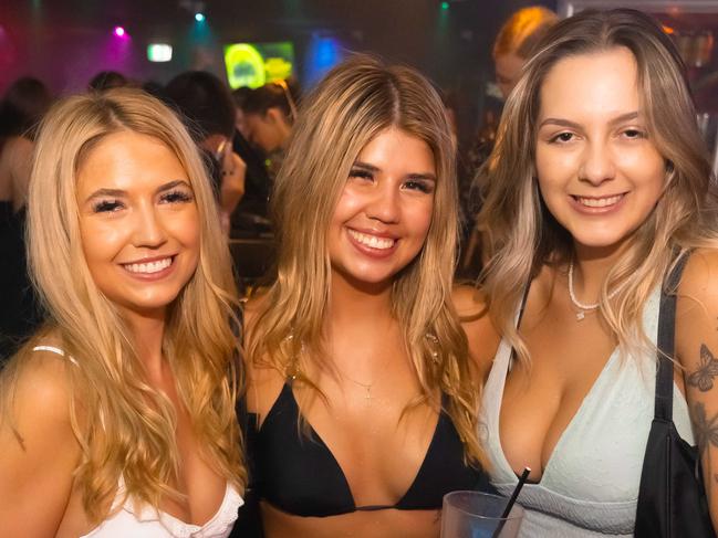 NIGHT SPOTTING: Summer Janes, Sailor janes, Maddy poitras. at Cocktails Nightclub