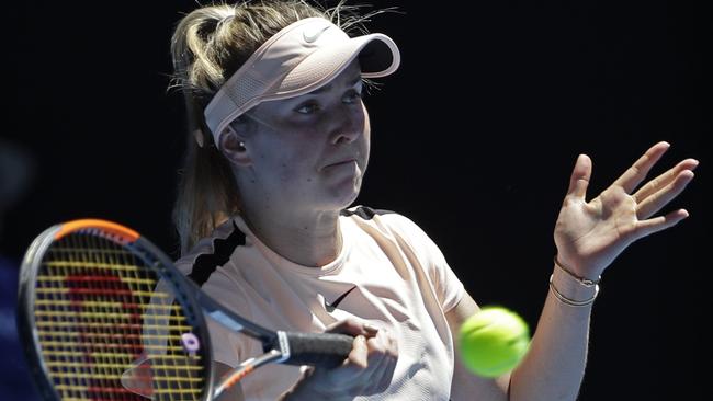 Ukraine's Elina Svitolina makes a forehand return to compatriot Marta Kostyuk during their third round match at the Australian Open. Photo: AP