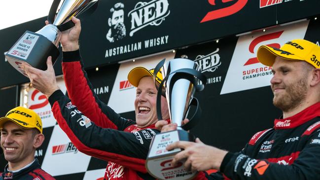 The trophy is lifted in Tassie. (Photo by Daniel Kalisz/Getty Images)