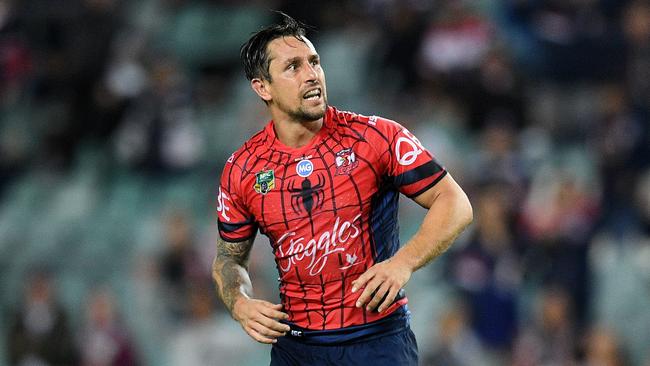 Mitchell Pearce of the Roosters reacts after missing a field goal during the Round 5 NRL match between the Sydney Roosters and the Manly-Warringah Sea Eagles at Allianz Stadium in Sydney, Friday, March 31, 2017. (AAP Image/Dan Himbrechts) NO ARCHIVING, EDITORIAL USE ONLY