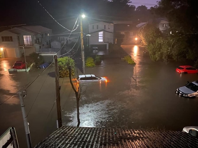 NSW SES is directing residents and businesses within Low lying parts of Woronora on eastern side of river to evacuate. Picture: NSW SES