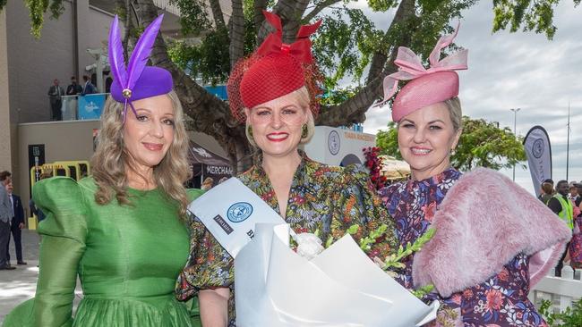 Tiara Race Day Eagle farm socials Photos by Stephen Archer