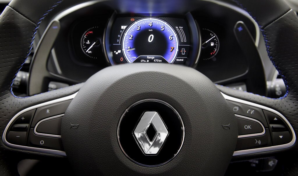 2016 Renault Mégane GT review: Clever tech, four-wheel steering, va-va-voom