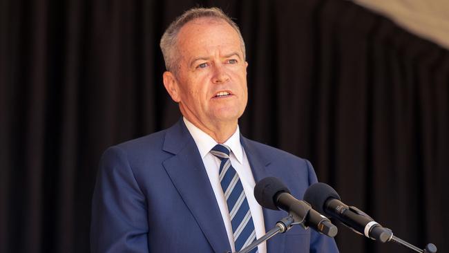 Leader of the Opposition Bill Shorten speaks during the Whyalla Big Reveal at Ada Ryan Gardens, Whyalla, South Australia, Monday, December 10, 2018. British industrialist Sanjeev Gupta has unveiled an ambitious plan for a "grand scale steel plant" in Whyalla, capable of annual exports of 10 million tonnes. (AAP Image/Courtney Hewett) NO ARCHIVING, EDITORIAL USE ONLY