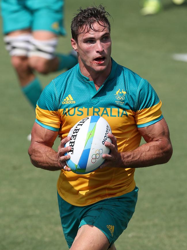 Ed Jenkins in action during the 2016 Rio Olympic Men's Rugby Sevens game between Australia and France.